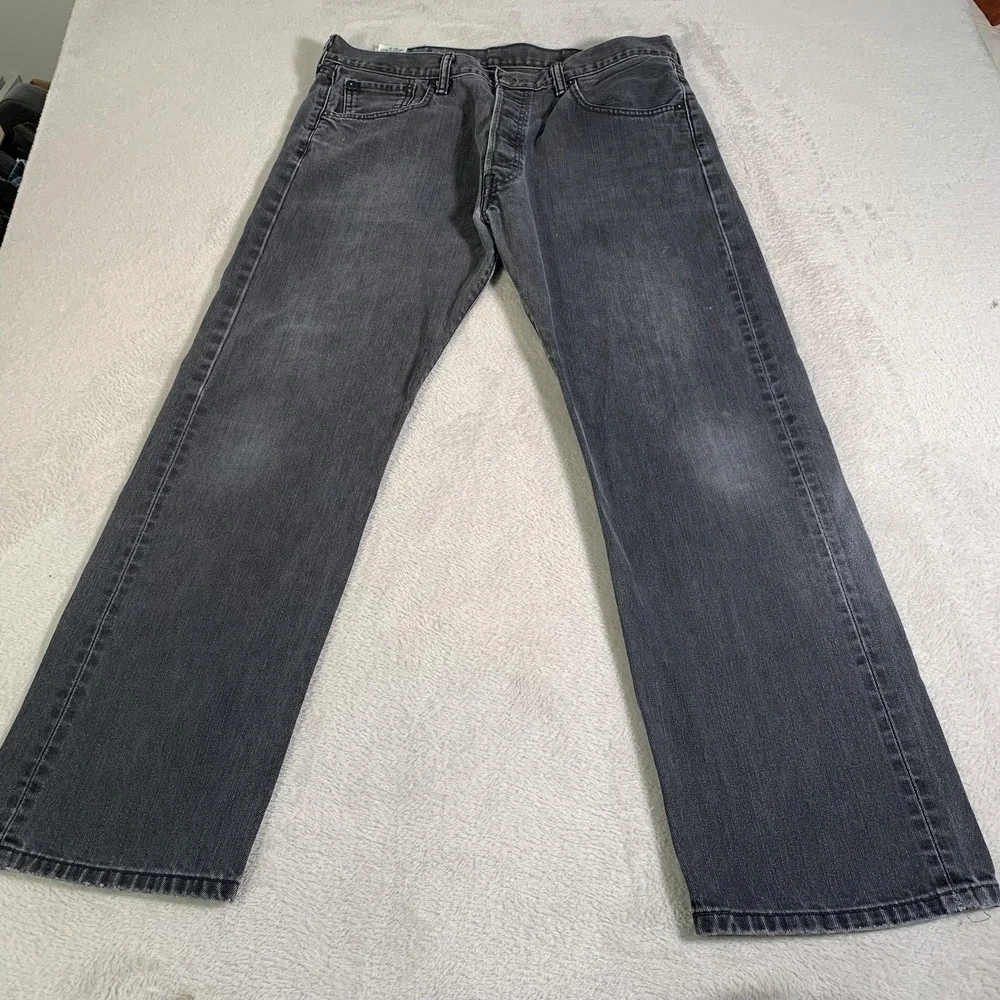 Vintage Levis 501 Jeans Mens 38x32 Gray Medium Wash Straight Cotton Button Fly